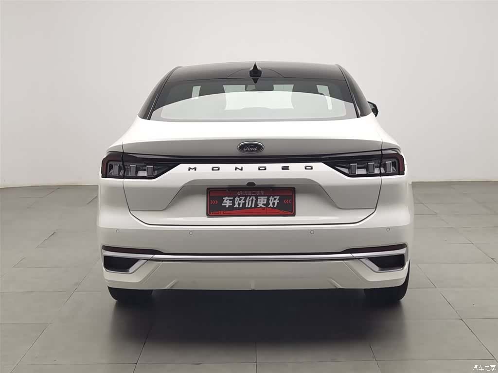 Ford Mondeo, 2023 4