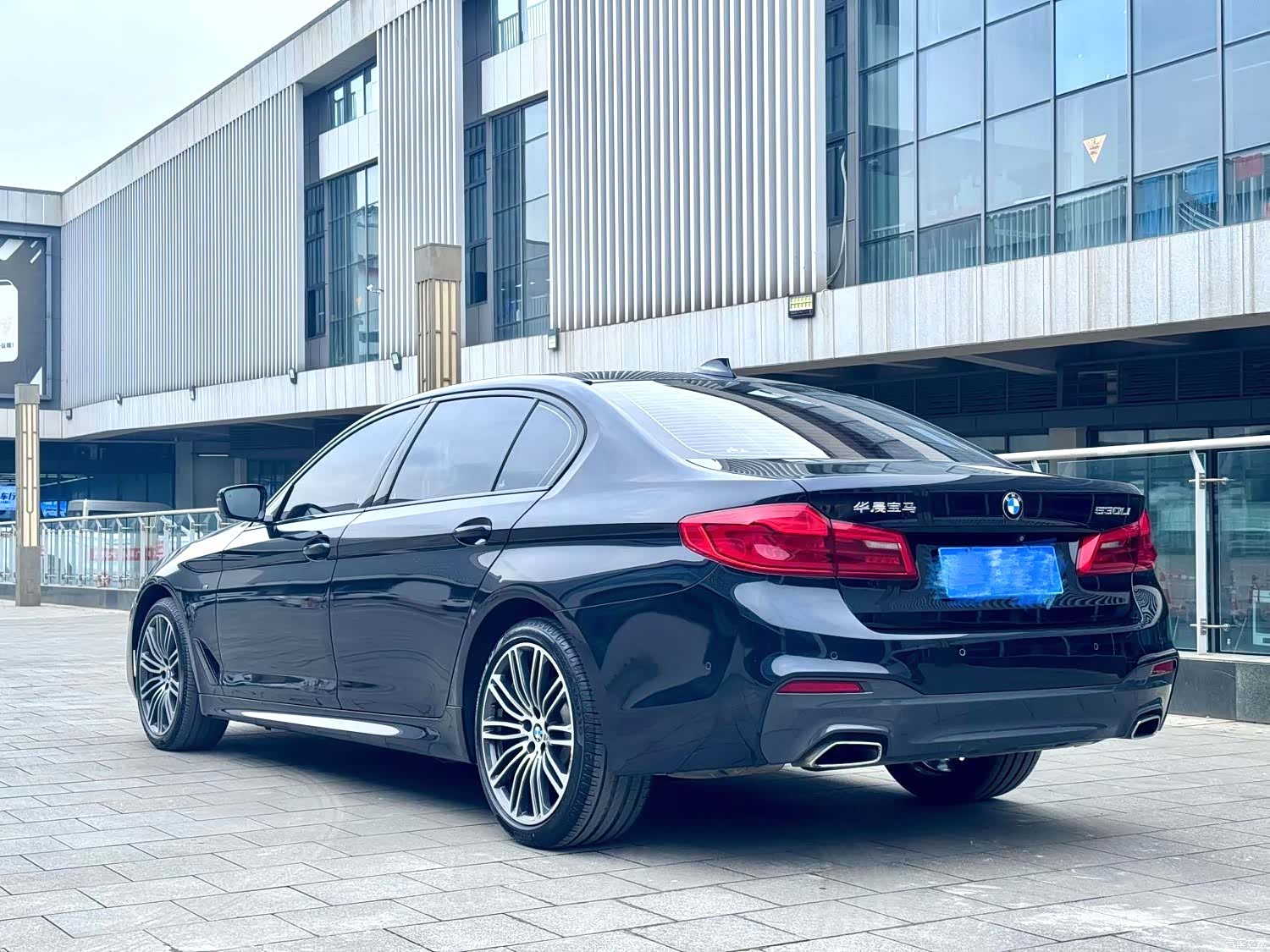 BMW 5 Series, 2019 9