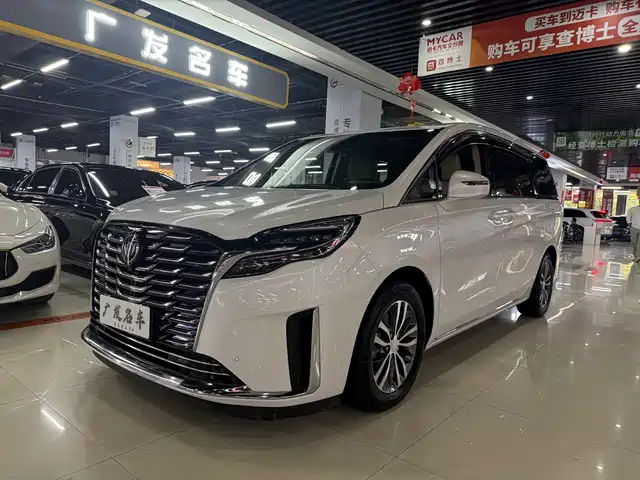 Buick GL8 2022 — купить из Китая под заказ