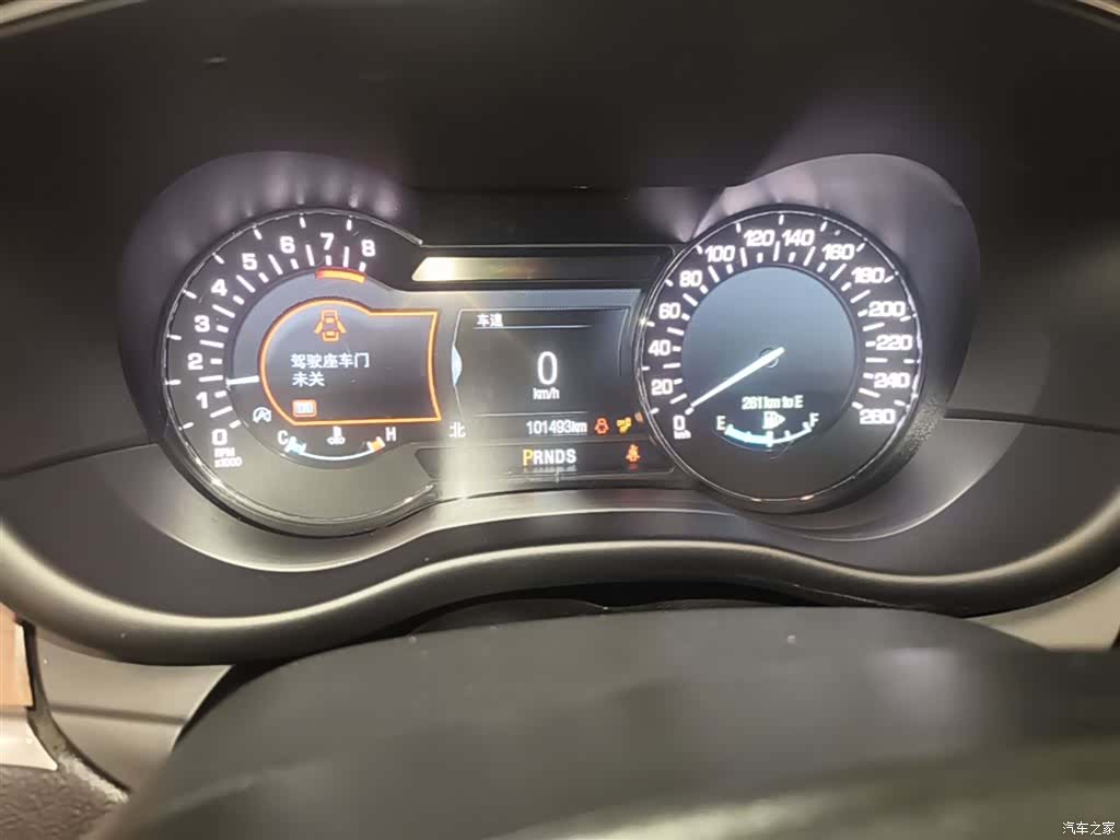 Lincoln MKC, 2018 12