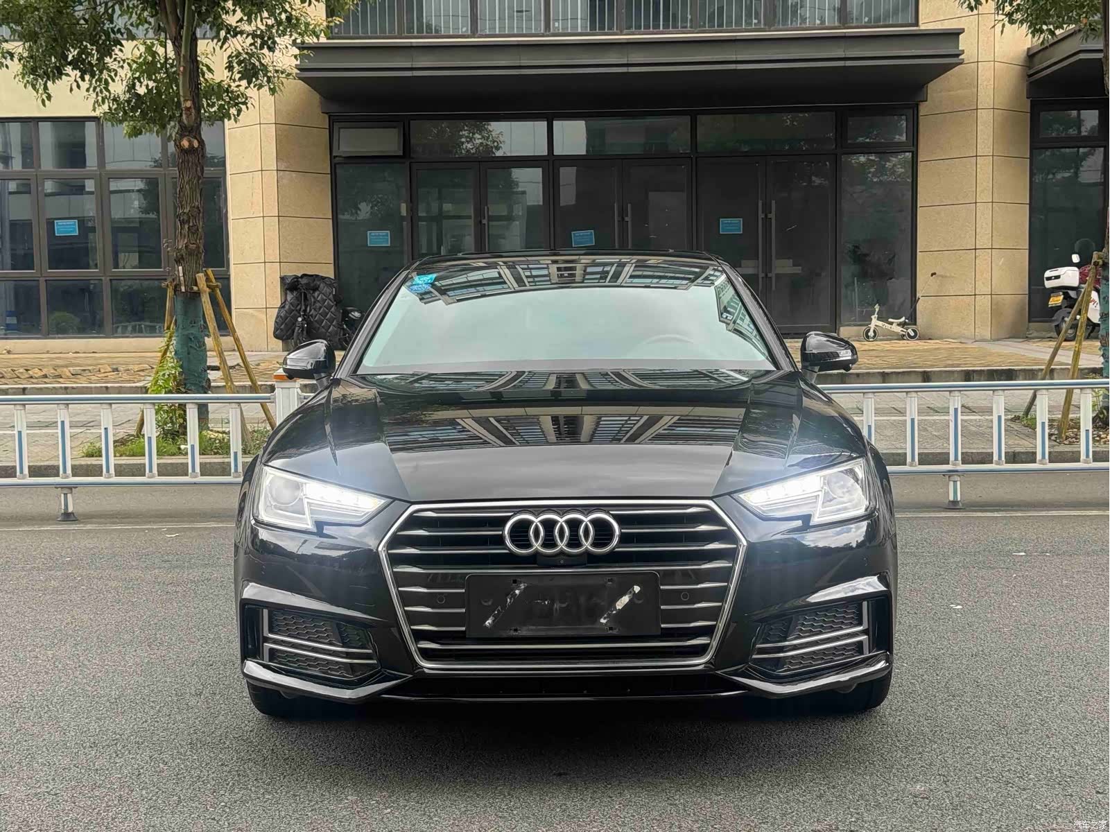 Audi A4L, 2019 2