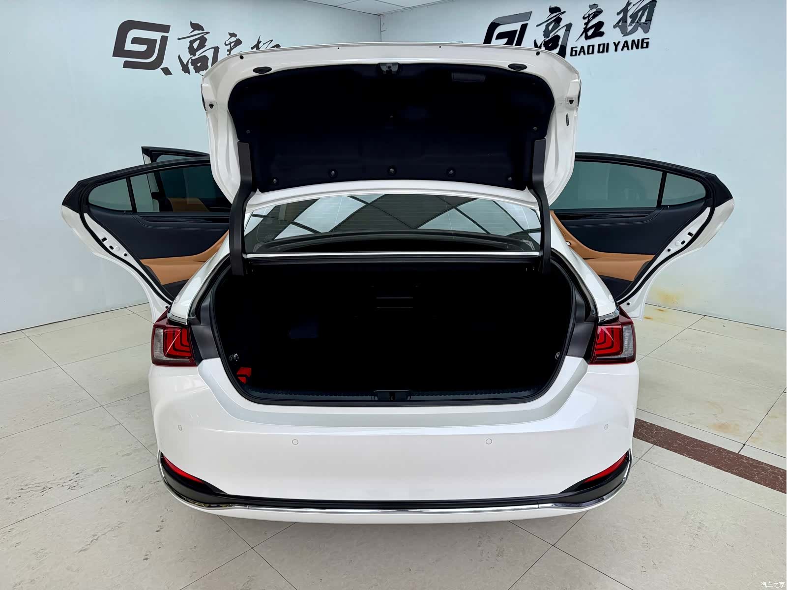 Lexus ES, 2024 21