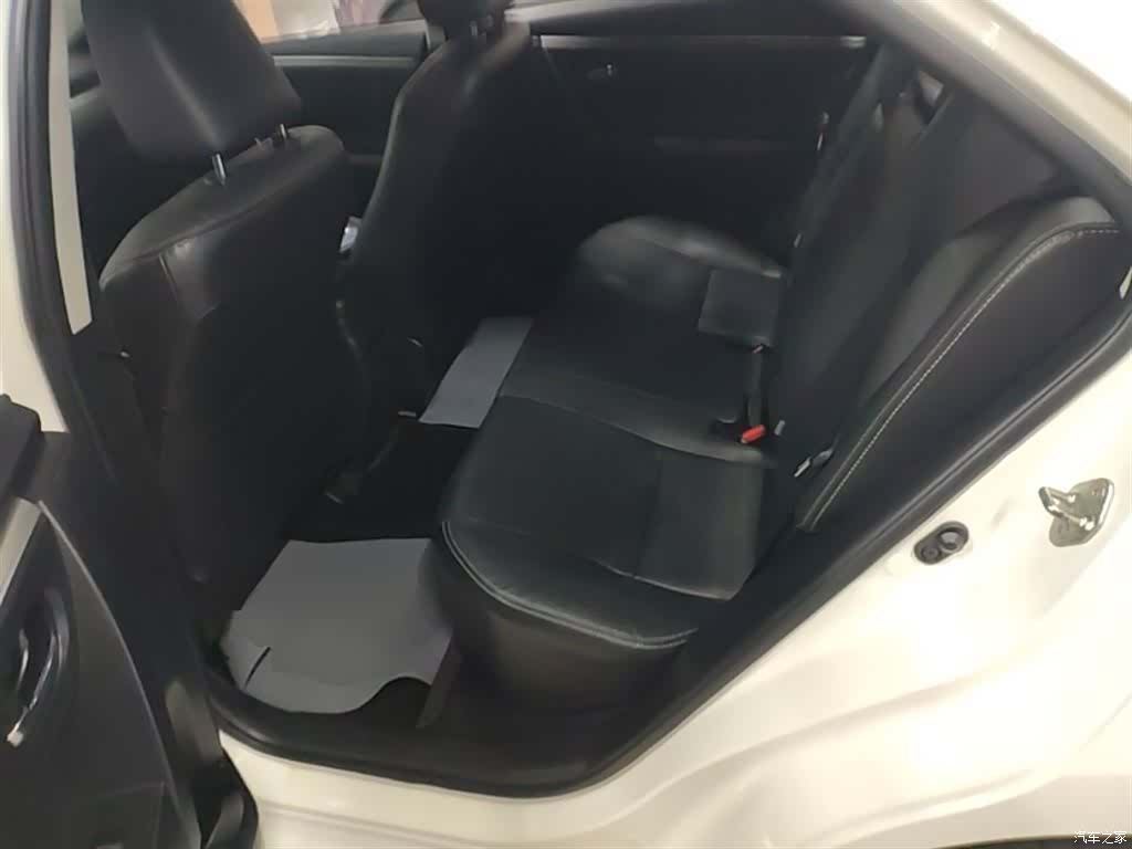 Toyota Corolla, 2015 17