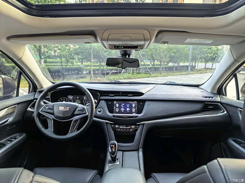 Cadillac XT5, 2019 10