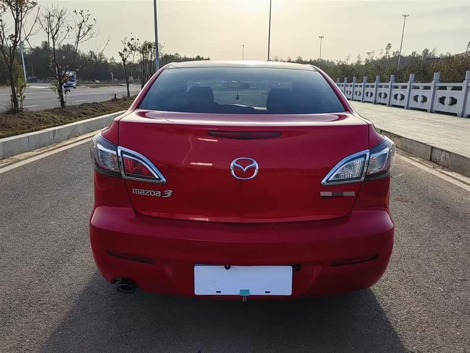 Mazda 3 star Cheng