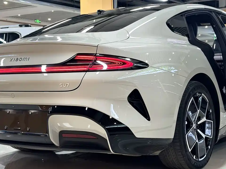 Xiaomi Xiaomi SU7