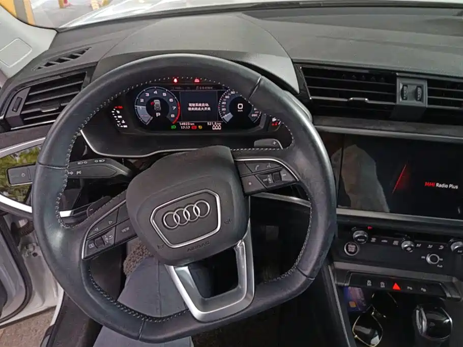 Audi Q3