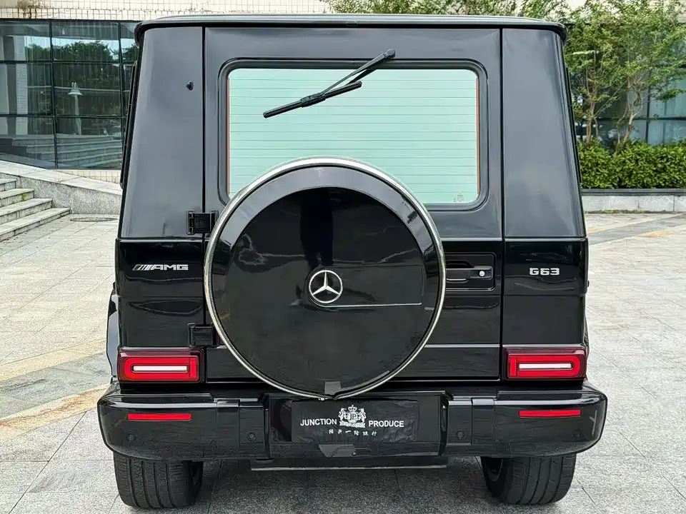 Mercedes-Benz G-class