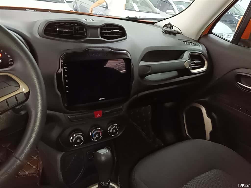 Jeep Renegade, 2016 13
