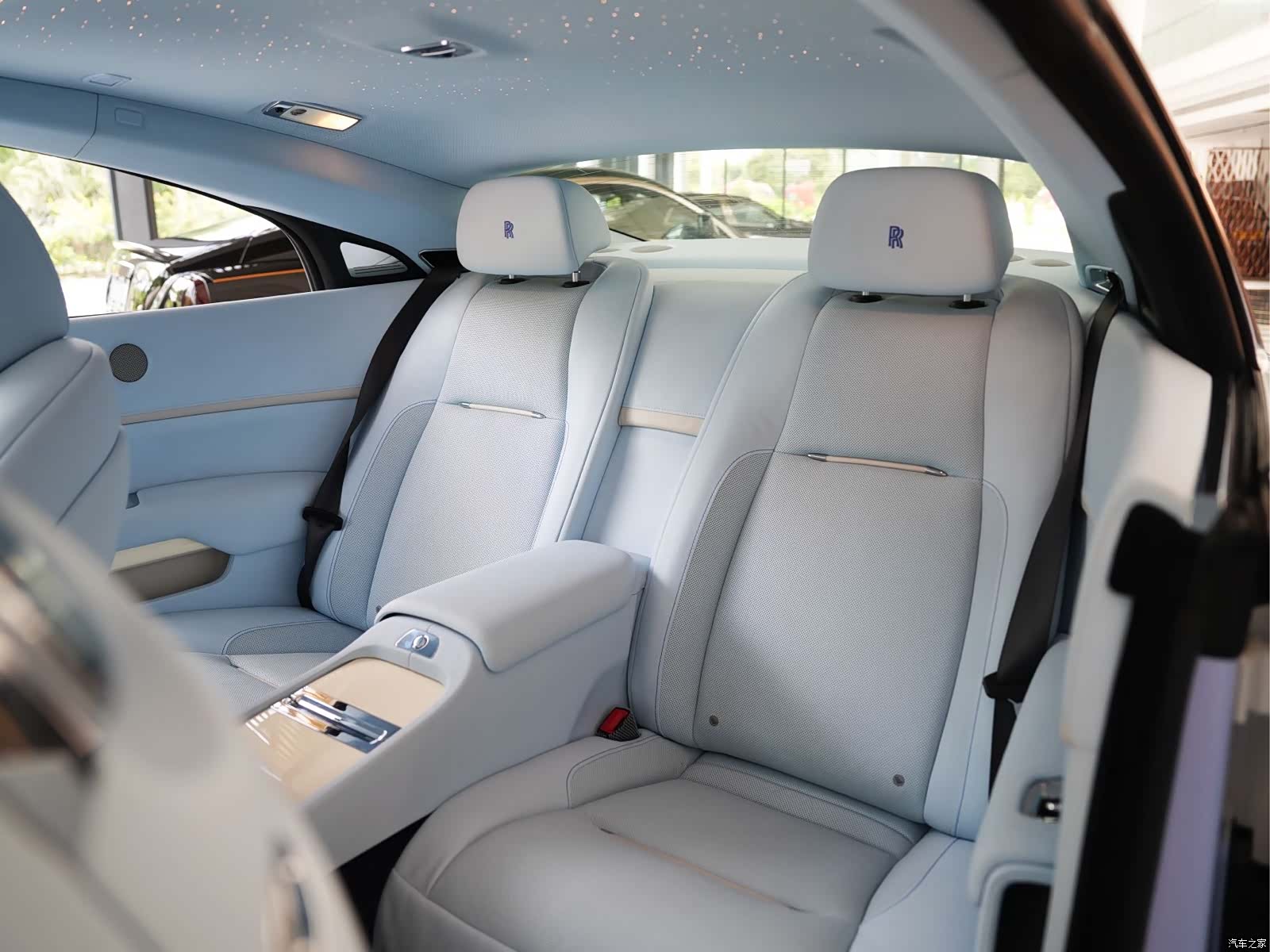 Rolls-Royce Wraith, 2021 9
