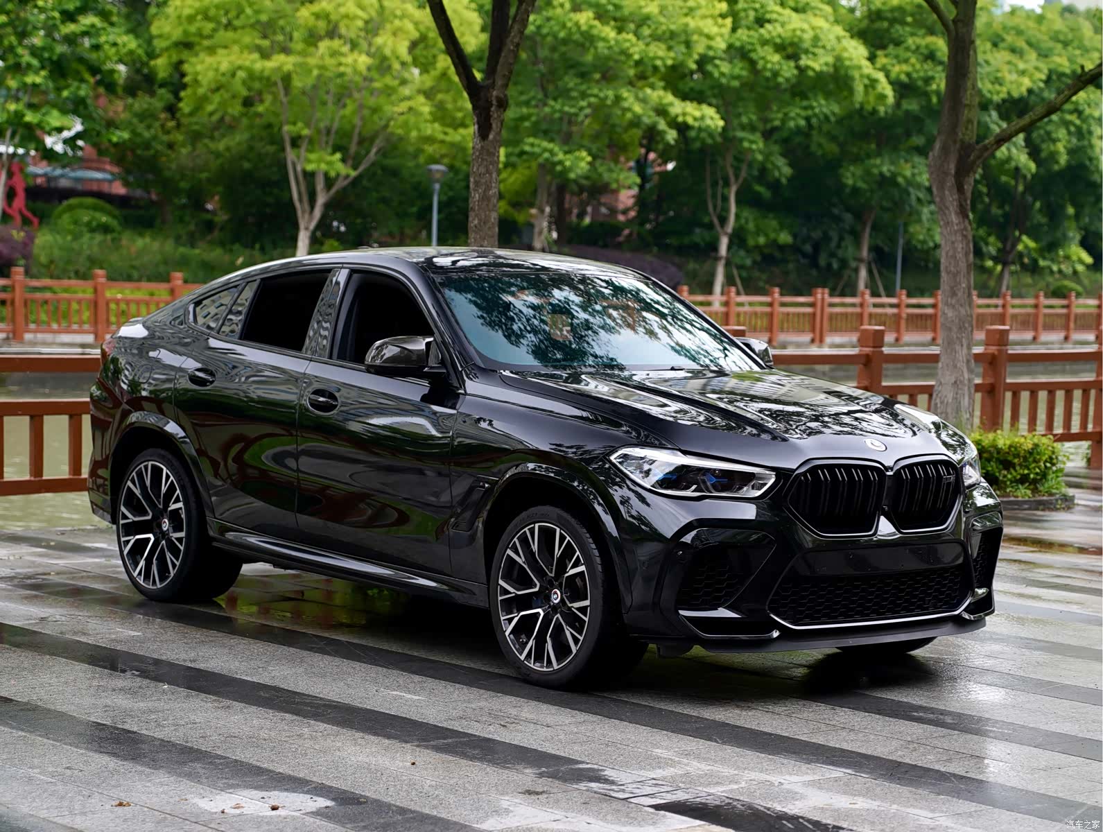 BMW X6, 2023 4