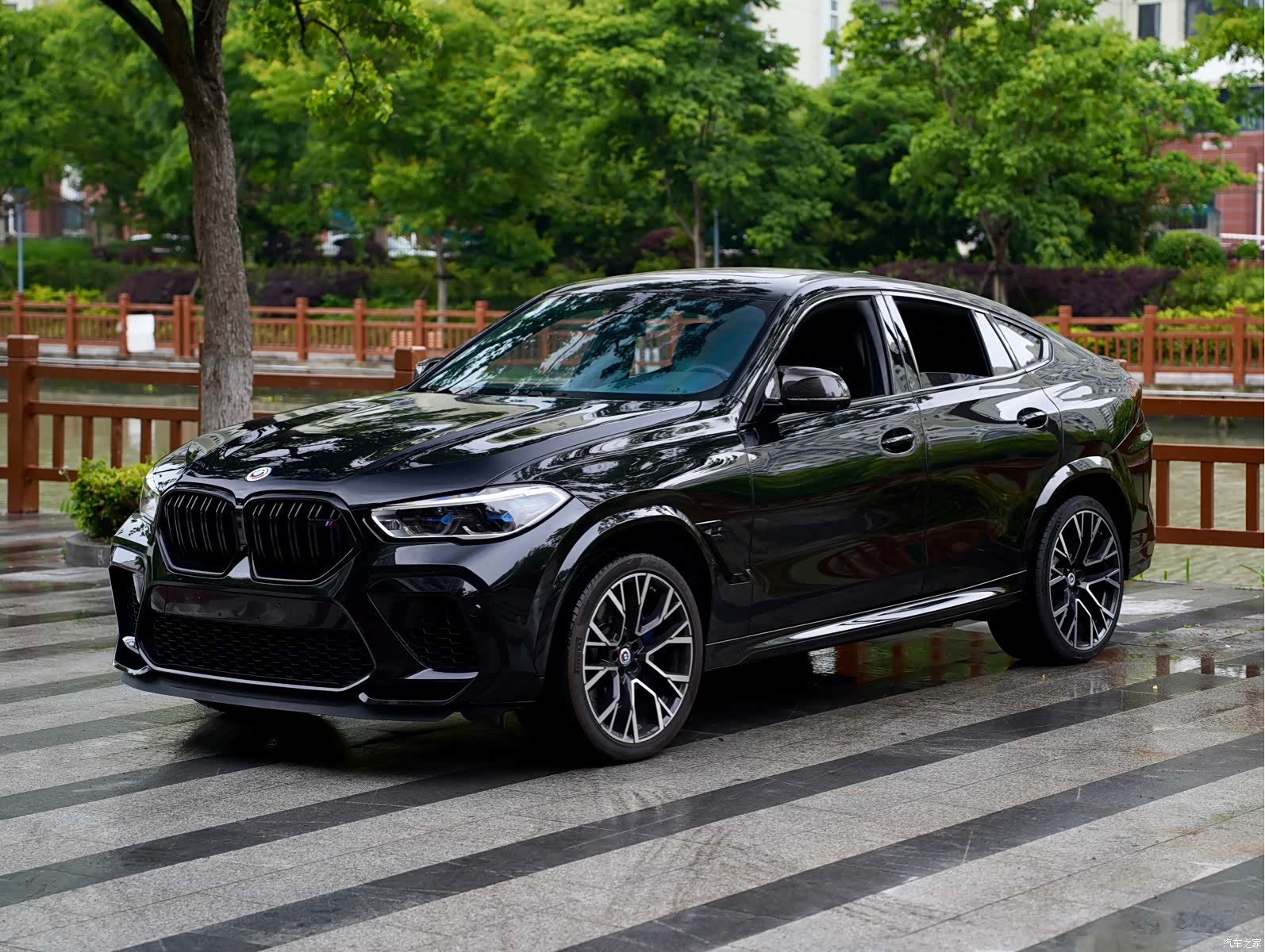 BMW X6, 2023 1