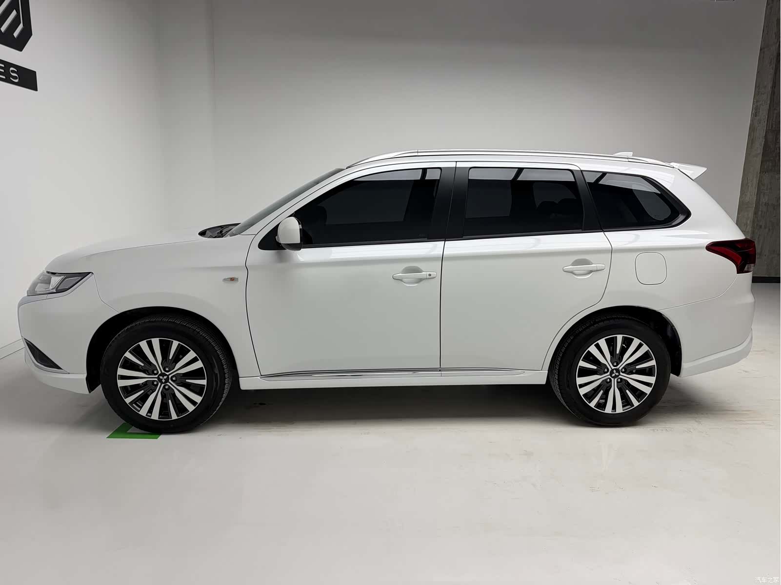 Mitsubishi Outlander, 2021 9