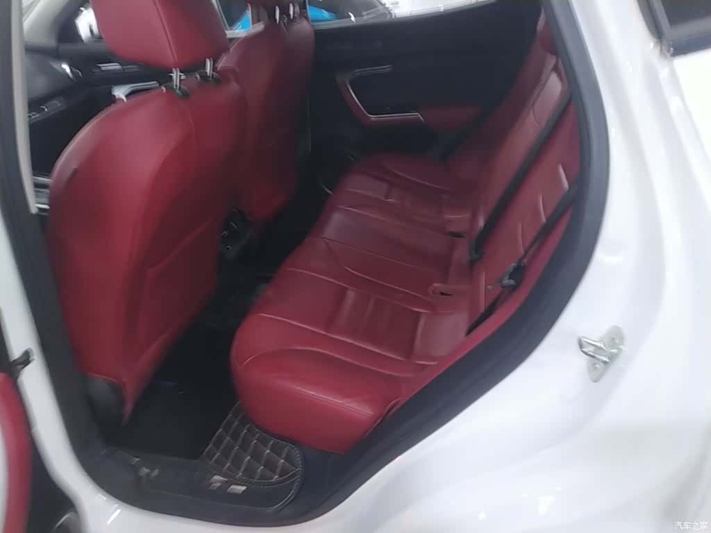 WEY VV5, 2018 17
