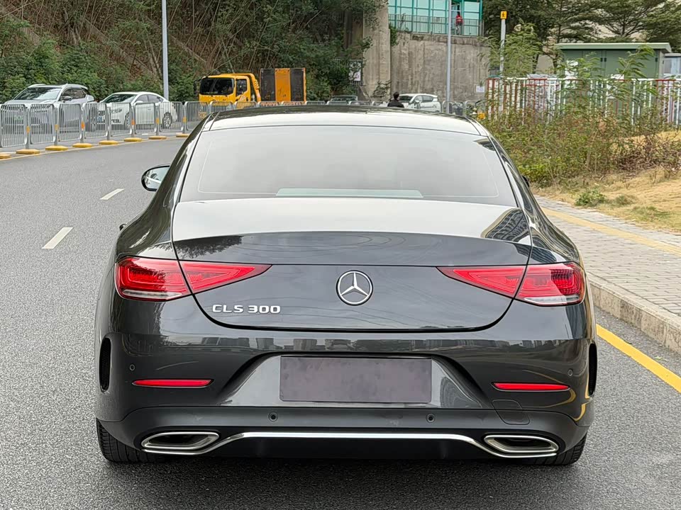 Mercedes-Benz CLS