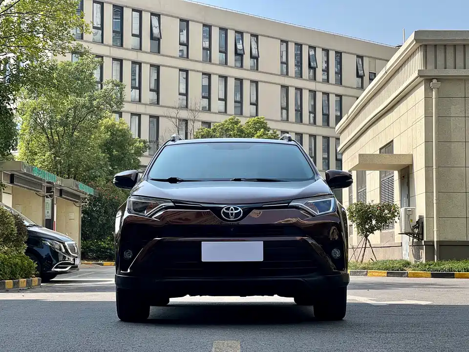 Toyota RAV4 Rongfang