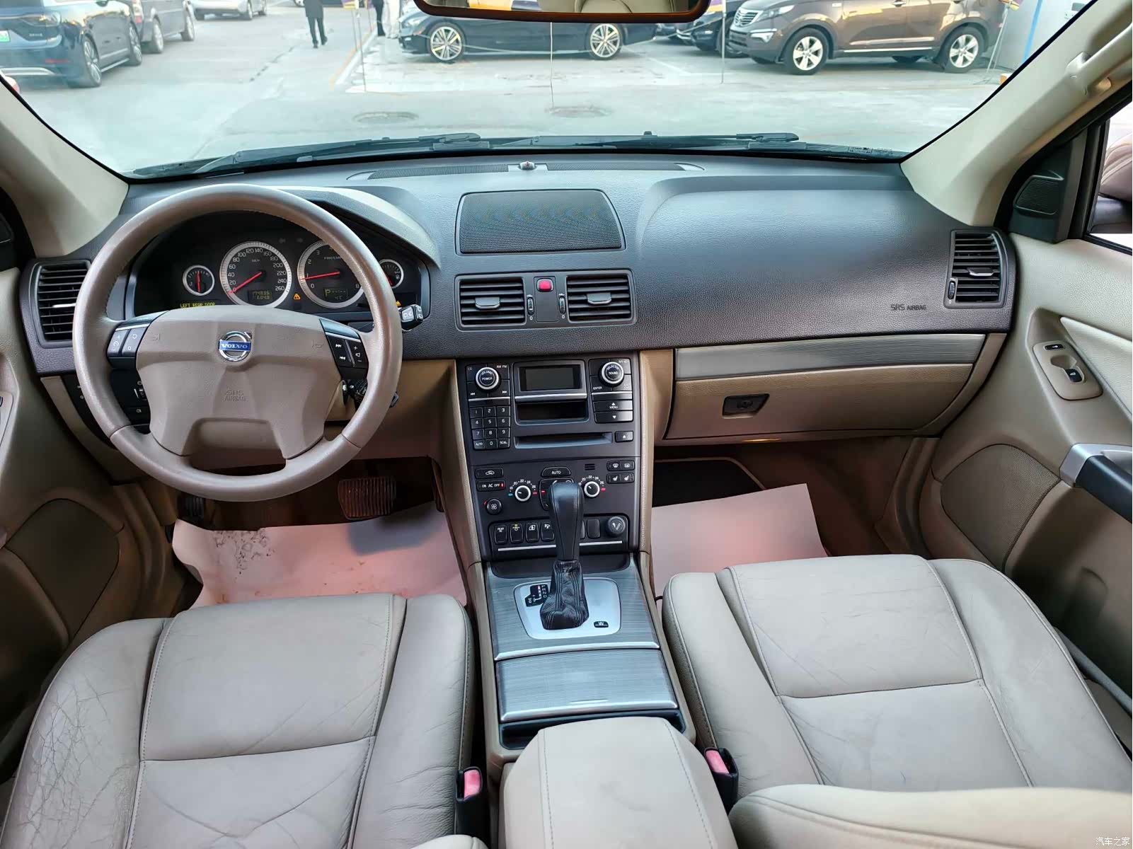 Volvo XC90, 2012 12