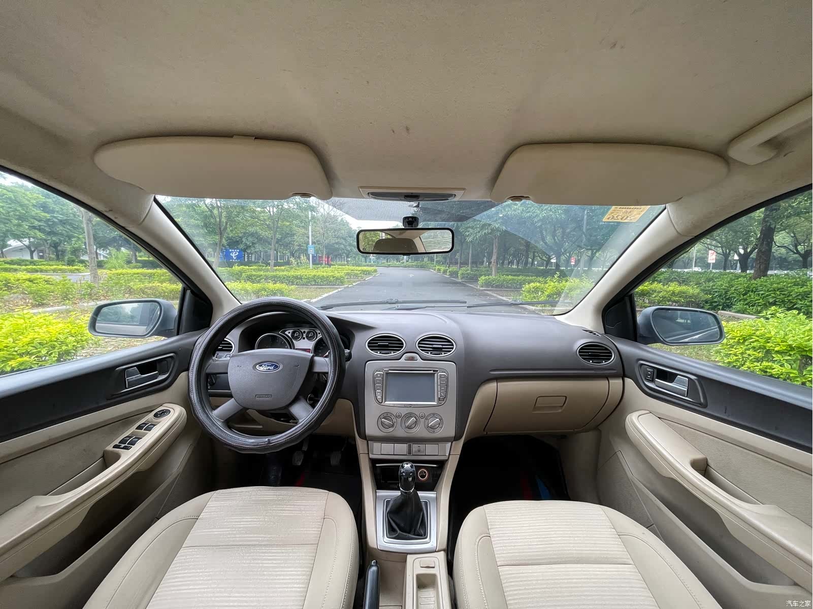 Ford Focus, 2014 6