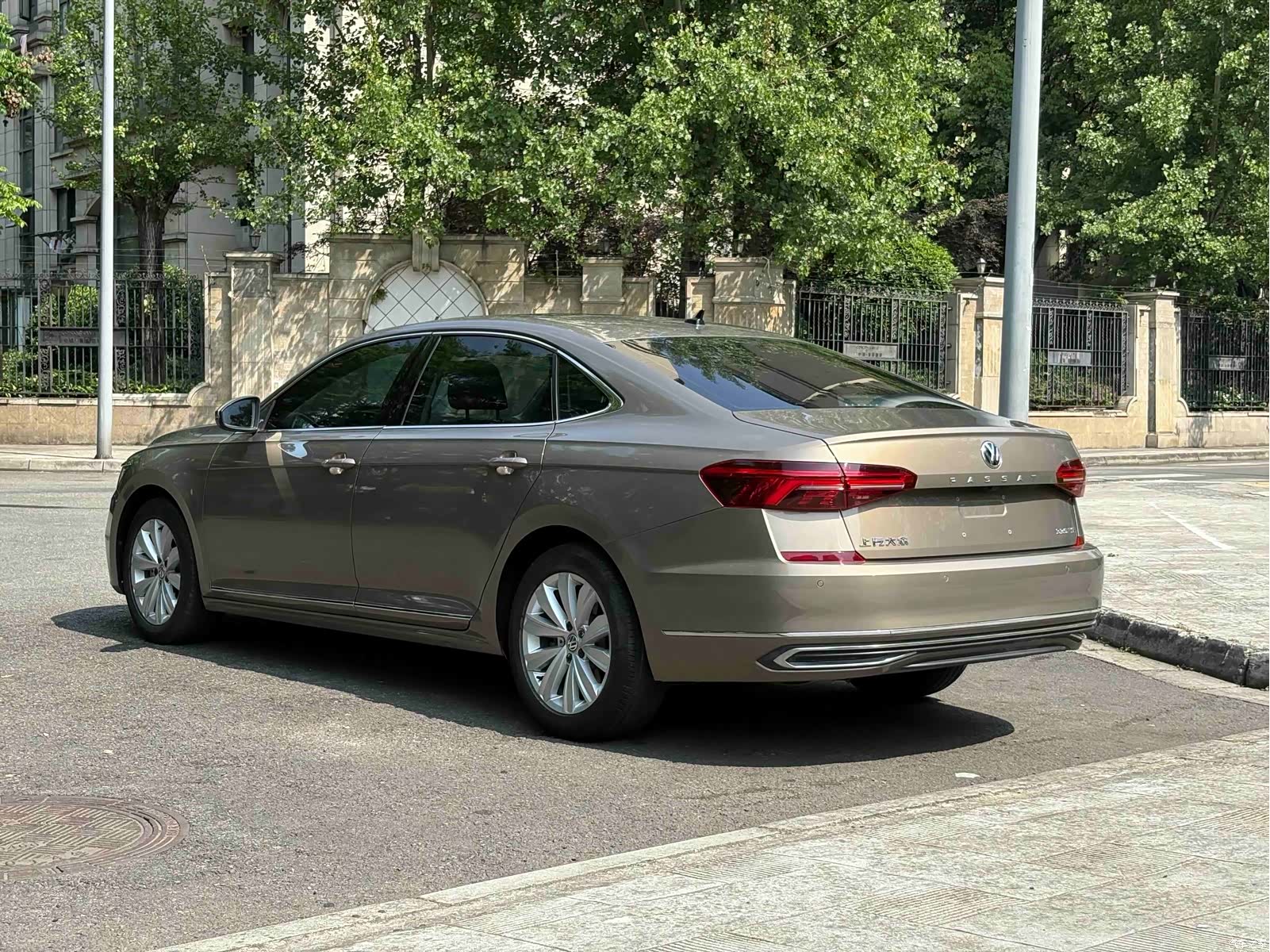 Volkswagen Passat, 2019 6
