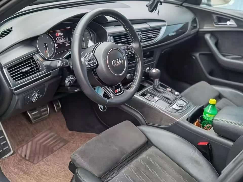 Audi S6