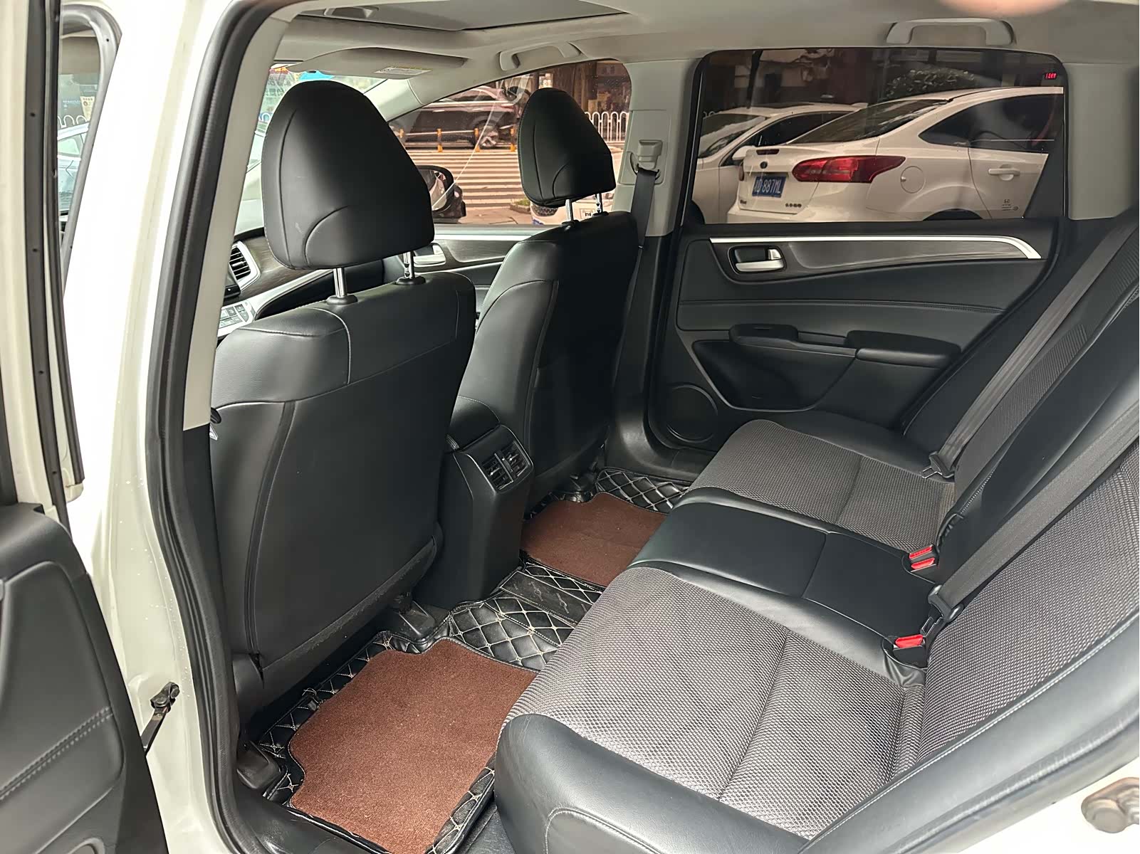 Honda Jade, 2015 все фото