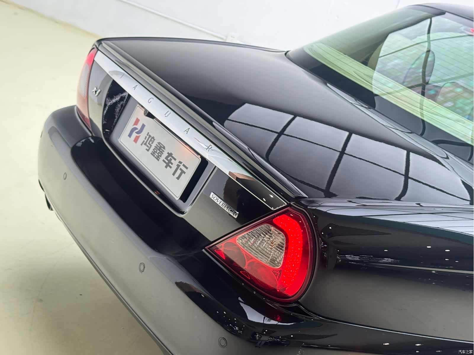 Jaguar XJ, 2009 15