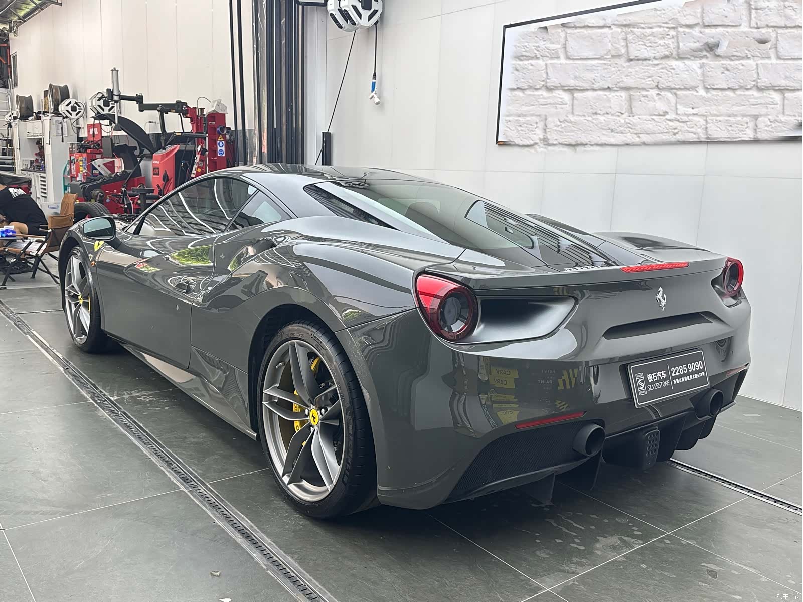 Ferrari 488, 2019 3