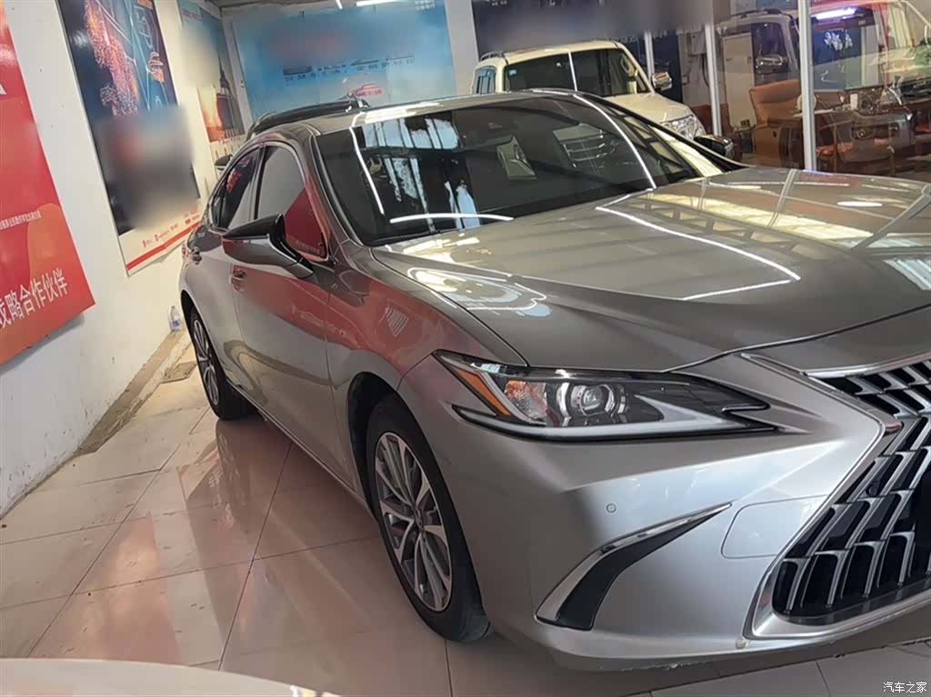 Lexus ES, 2023 6