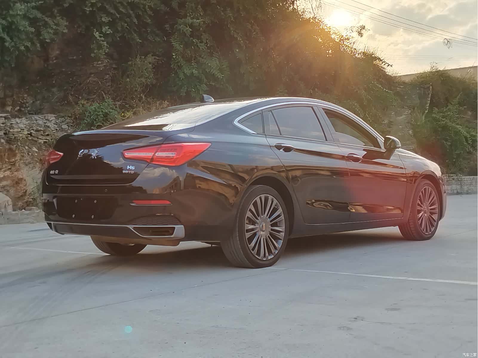 Hongqi H5, 2021 все фото