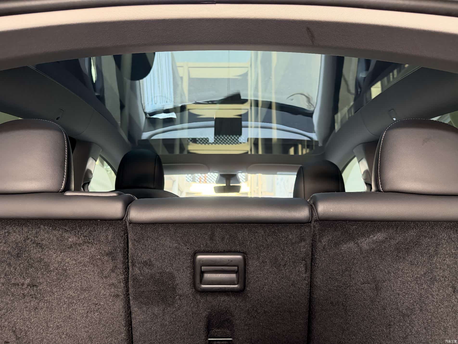 Tesla Model Y, 2021 9
