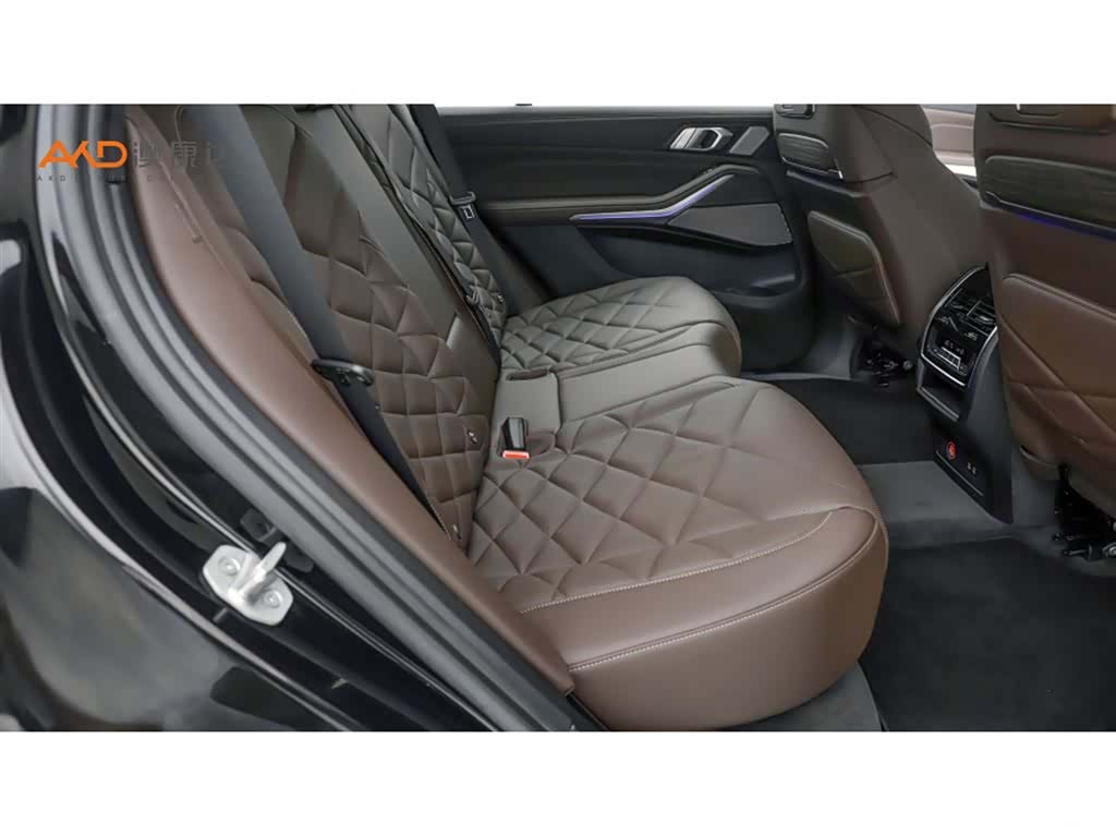 BMW X5, 2025 8