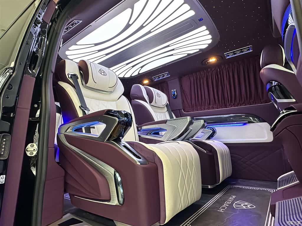Mercedes-Benz 7, 2026 17