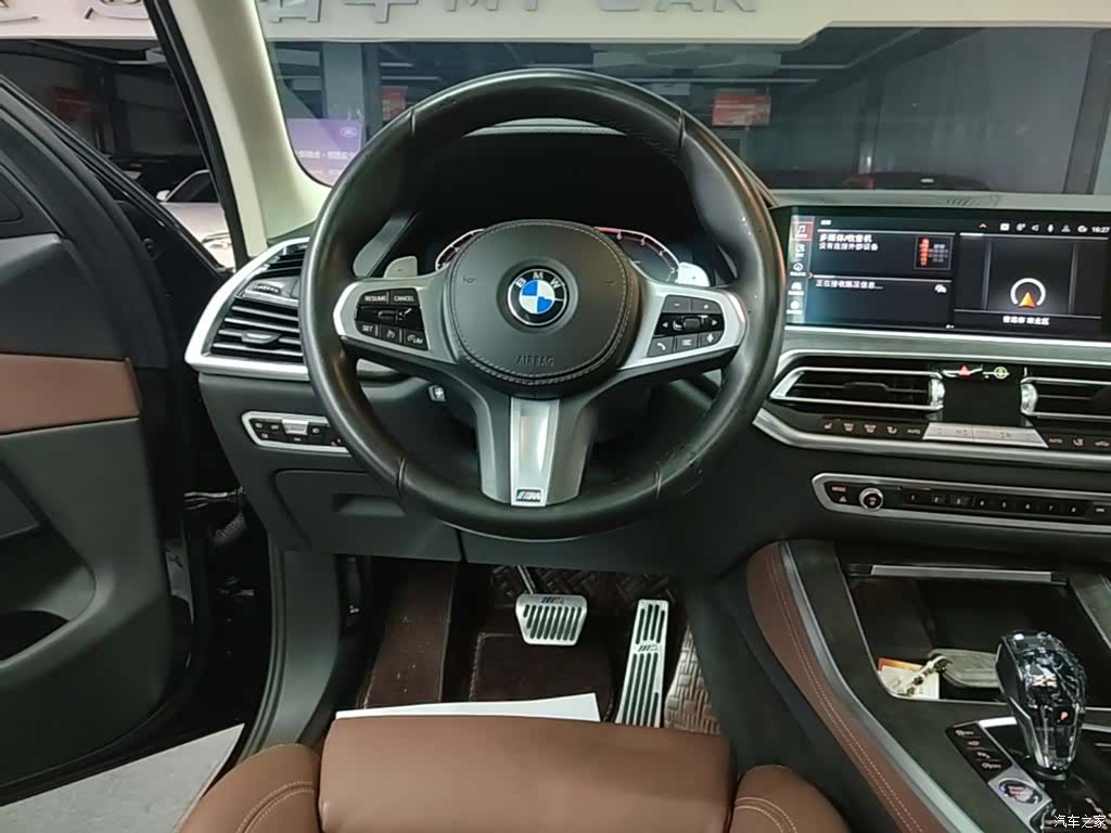 BMW X5, 2021 11