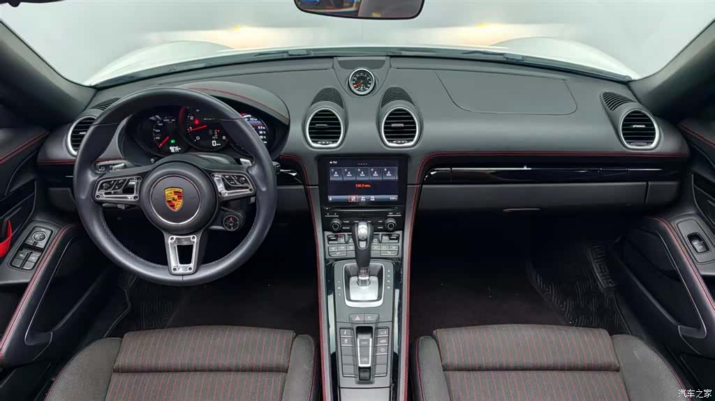 Porsche Boxster, 2021 9