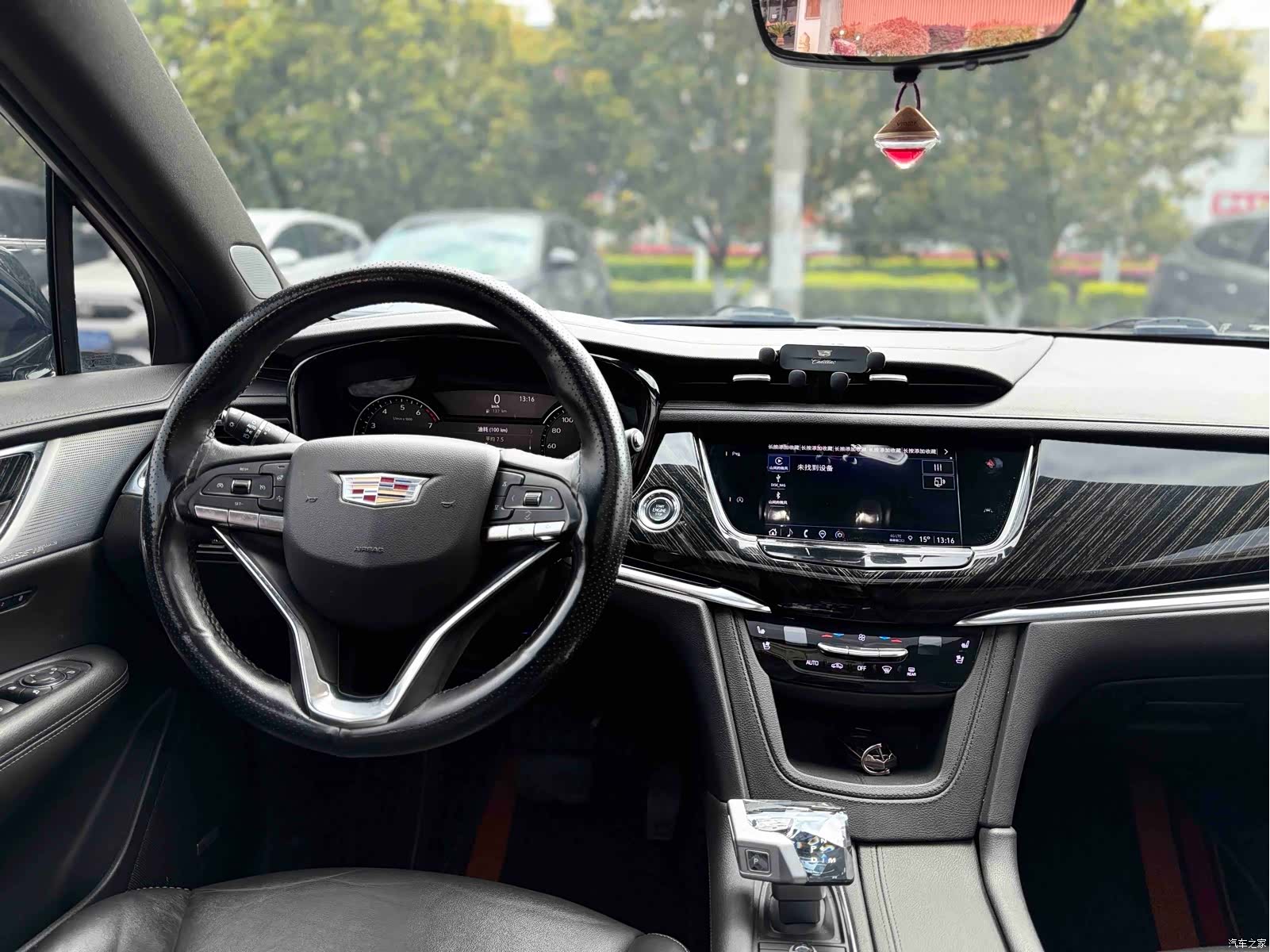 Cadillac XT6, 2022 15
