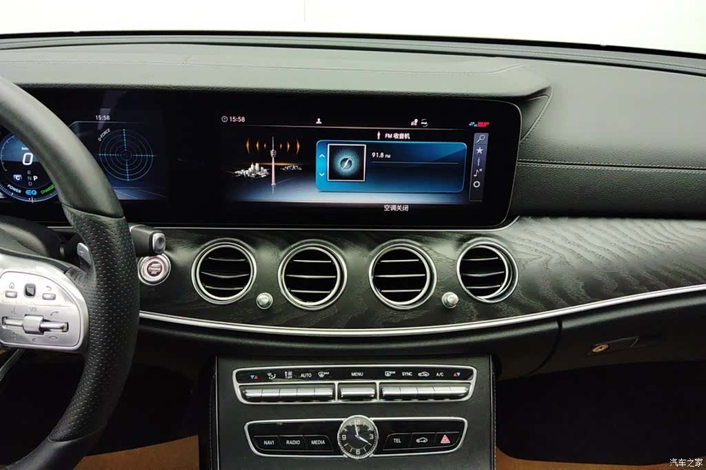 Mercedes-Benz E-Class, 2019 13