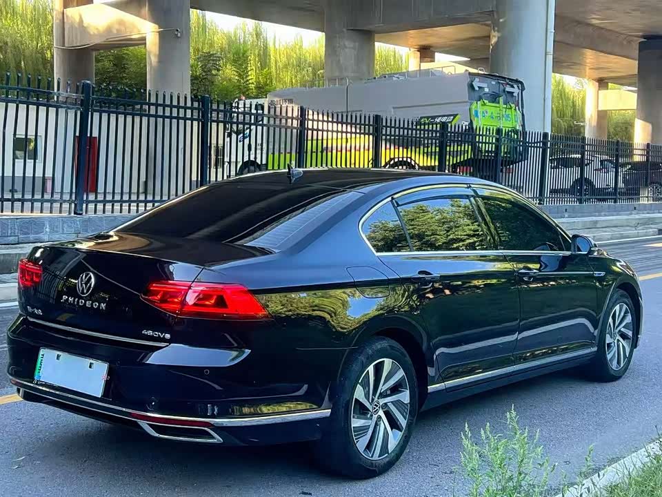 Volkswagen Magotan GTE