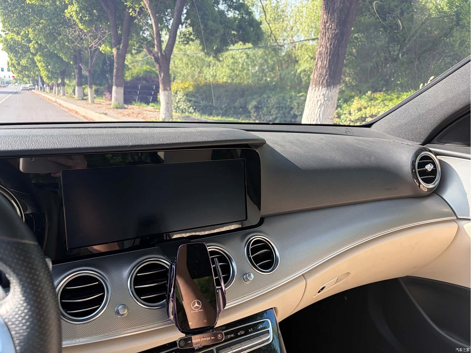 Mercedes-Benz E-Class, 2018 13