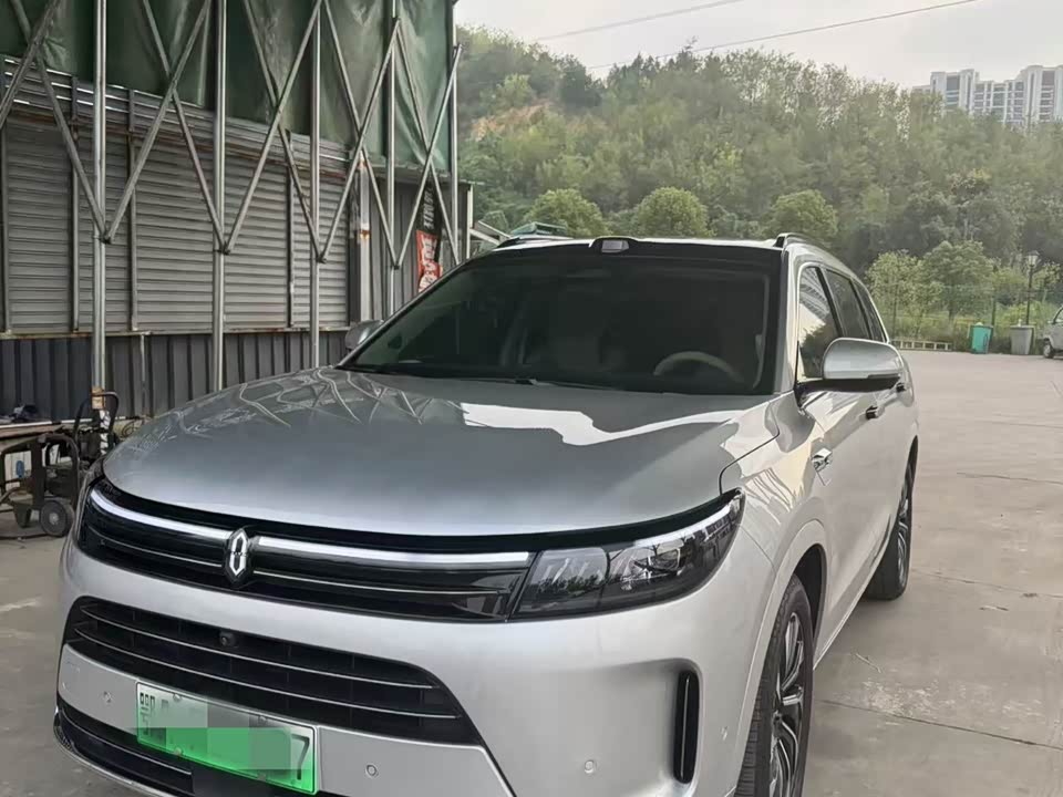 AITO Ask the world M7