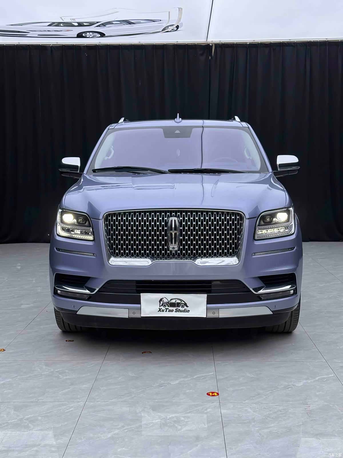 Lincoln Navigator, 2020 3