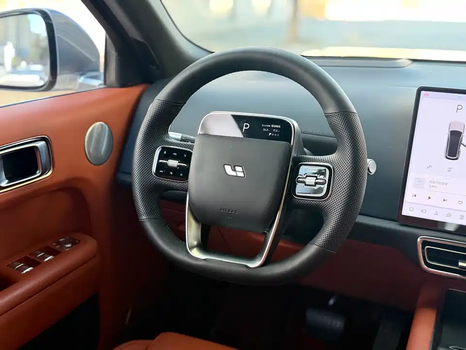 Li Auto Ideal L9