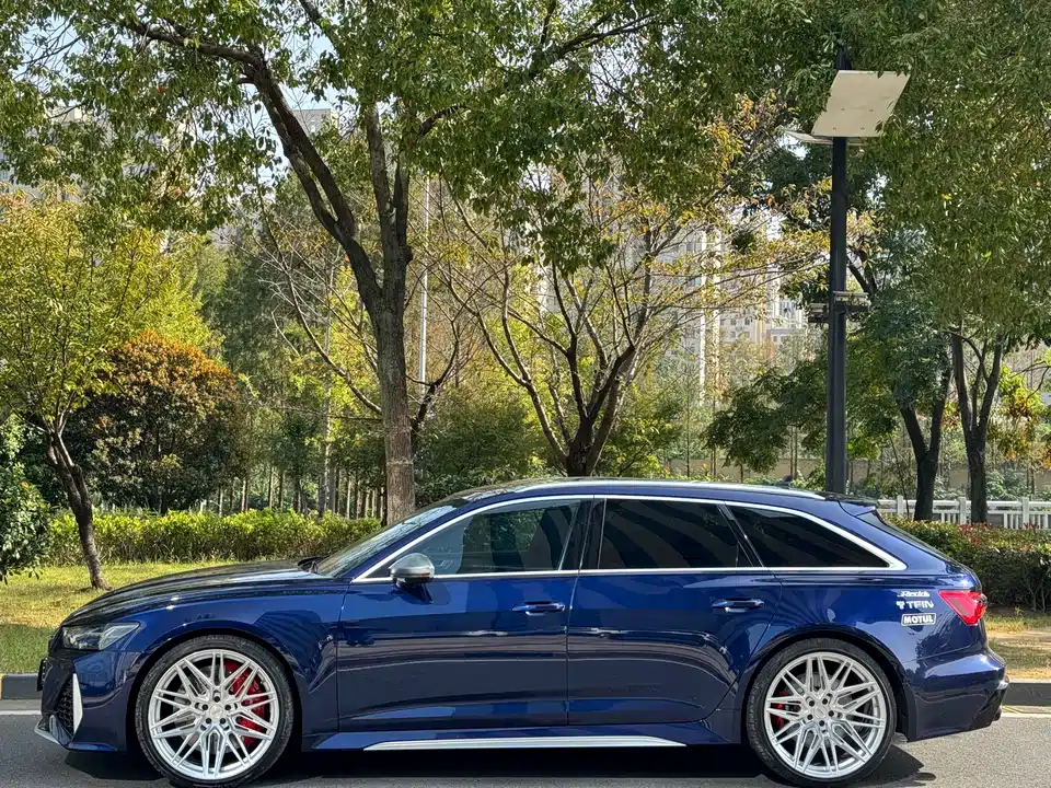 Audi RS 6