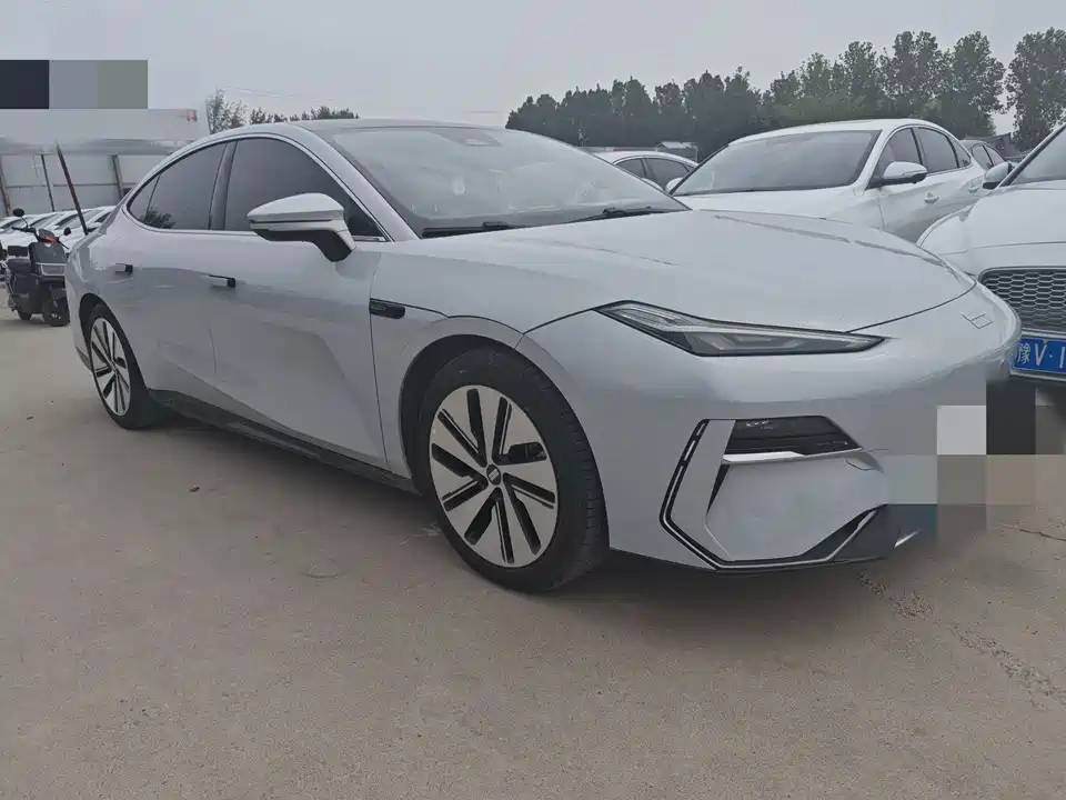 Geely Galaxy Galaxy E8