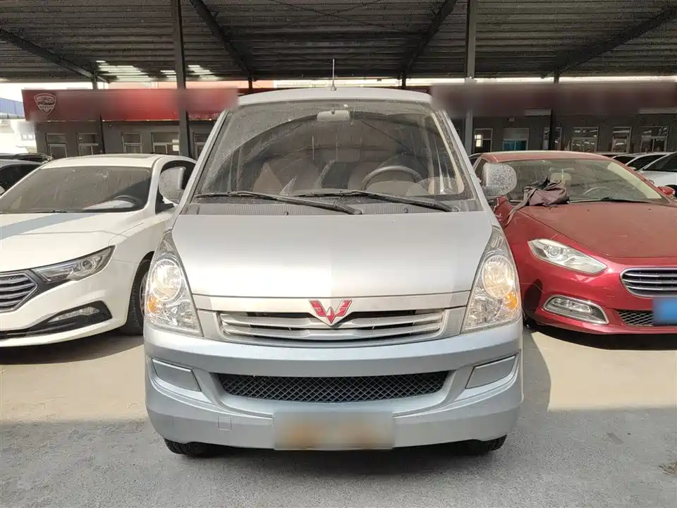 Wuling Wuling Rongguang S