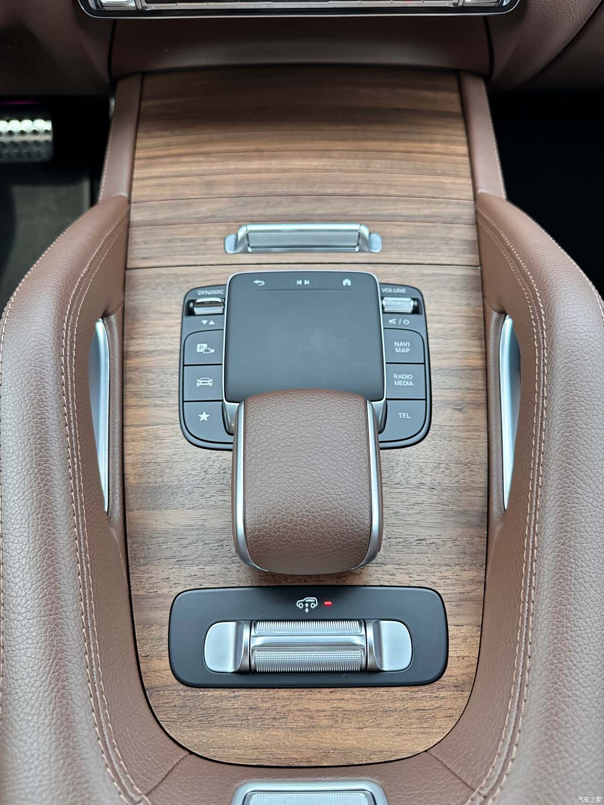 Mercedes-Benz GLS, 2024 22