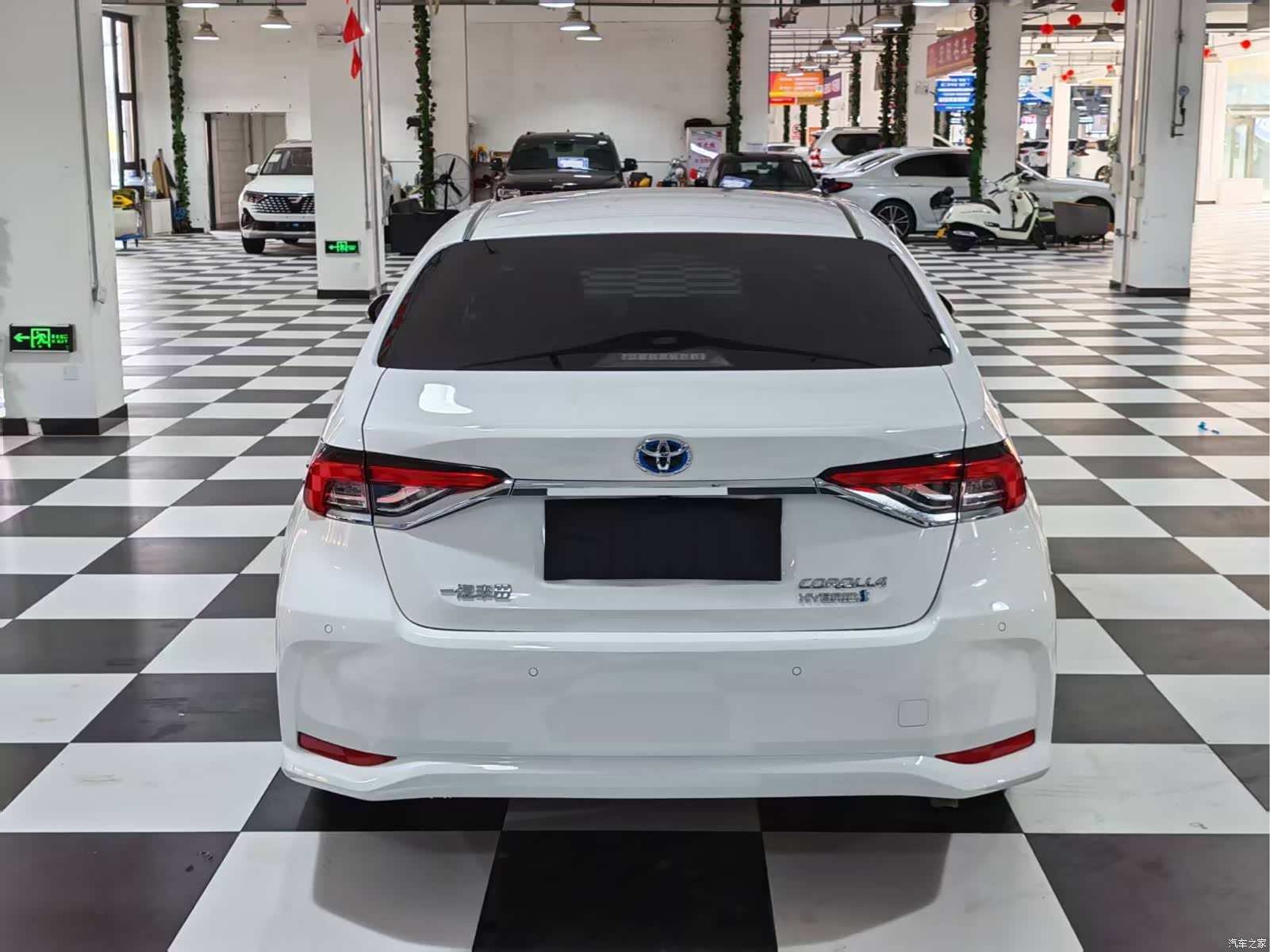 Toyota Corolla, 2024 8