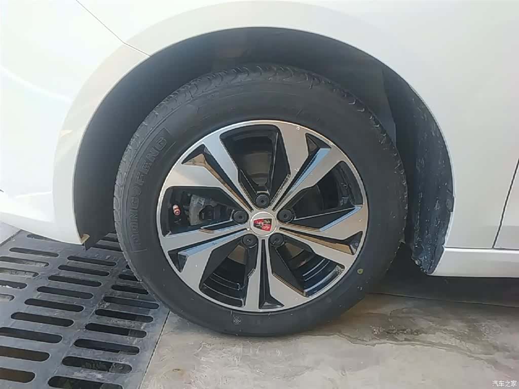 Roewe 360, 2017 23