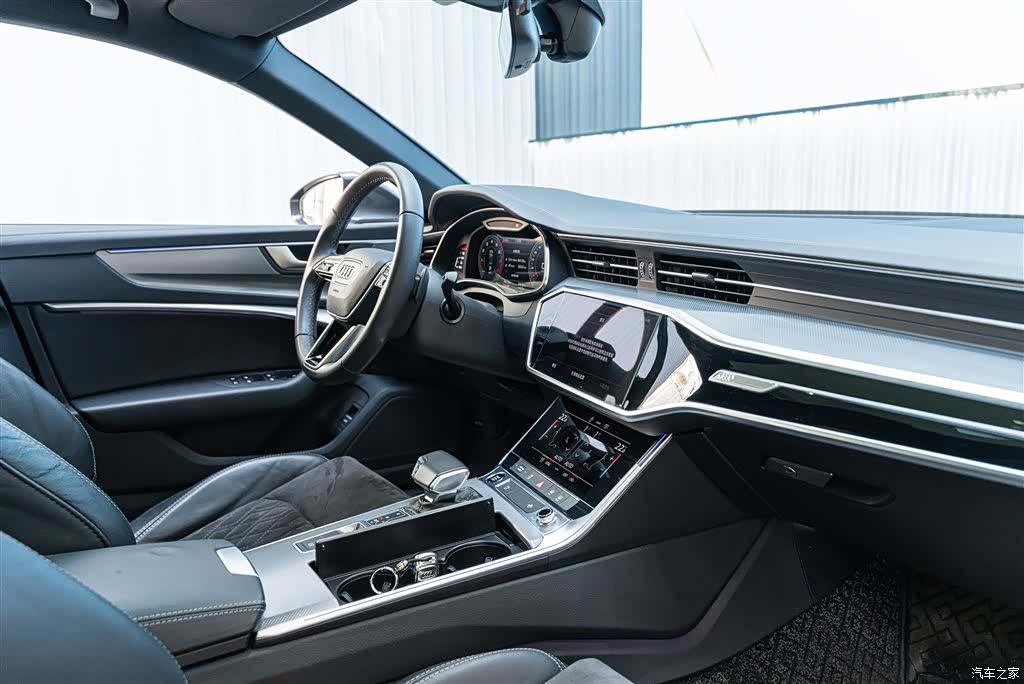 Audi A6L, 2022 20