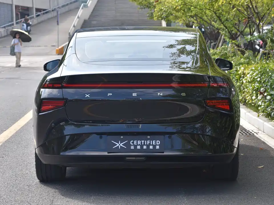 XPENG P7
