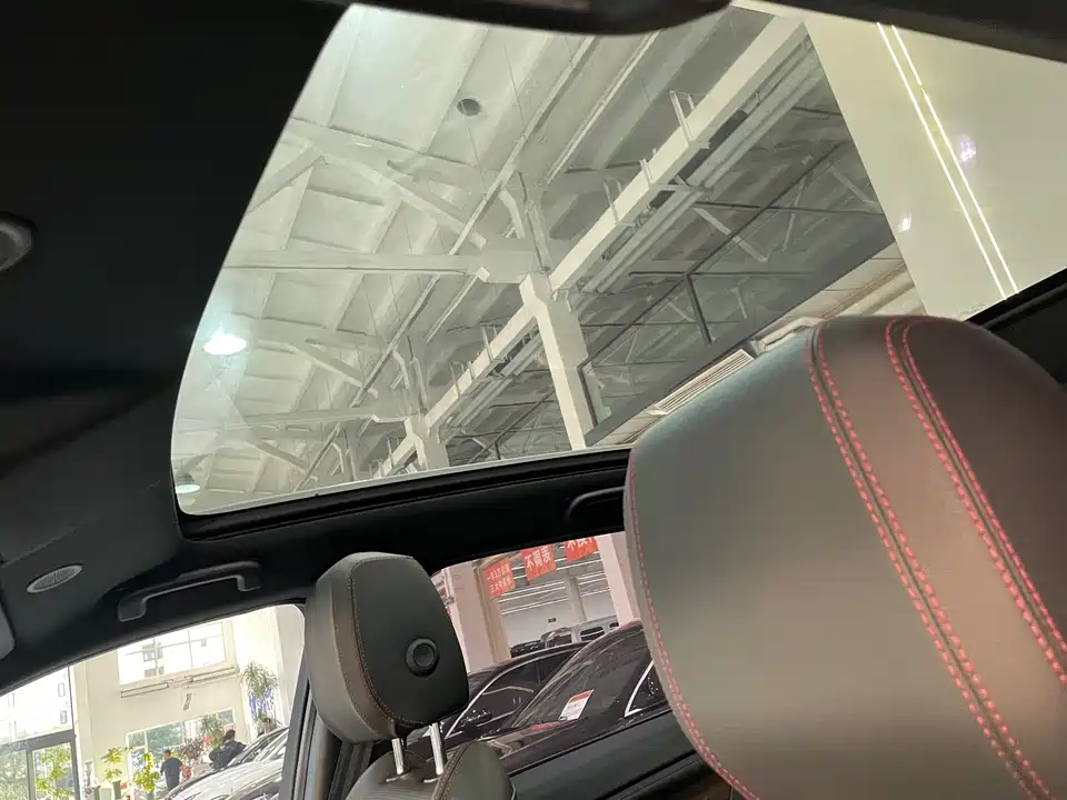 Land Rover Discover sports